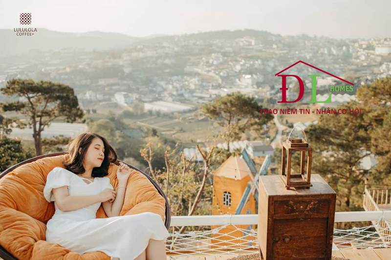 HẠ GIÁ Bán đất Ba Tháng Tư  Đà Lạt 700m2 view thành phố, rừng thông