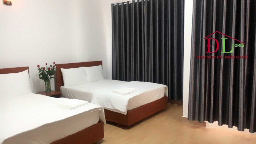 Bán khách sạn mặt tiền Lý Tự Trọng P2 Đà Lạt thuận tiện kinh doanh