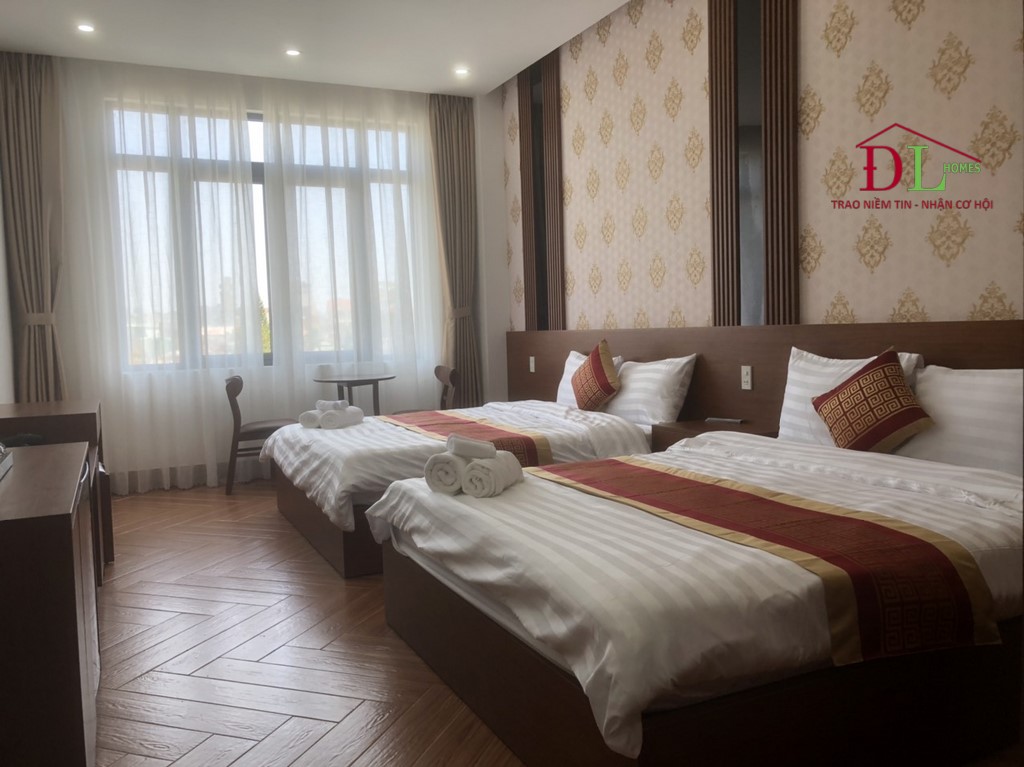 Bán khách sạn 2 mặt tiền KQH Tô Hiến Thành P3 Đà Lạt 76m2