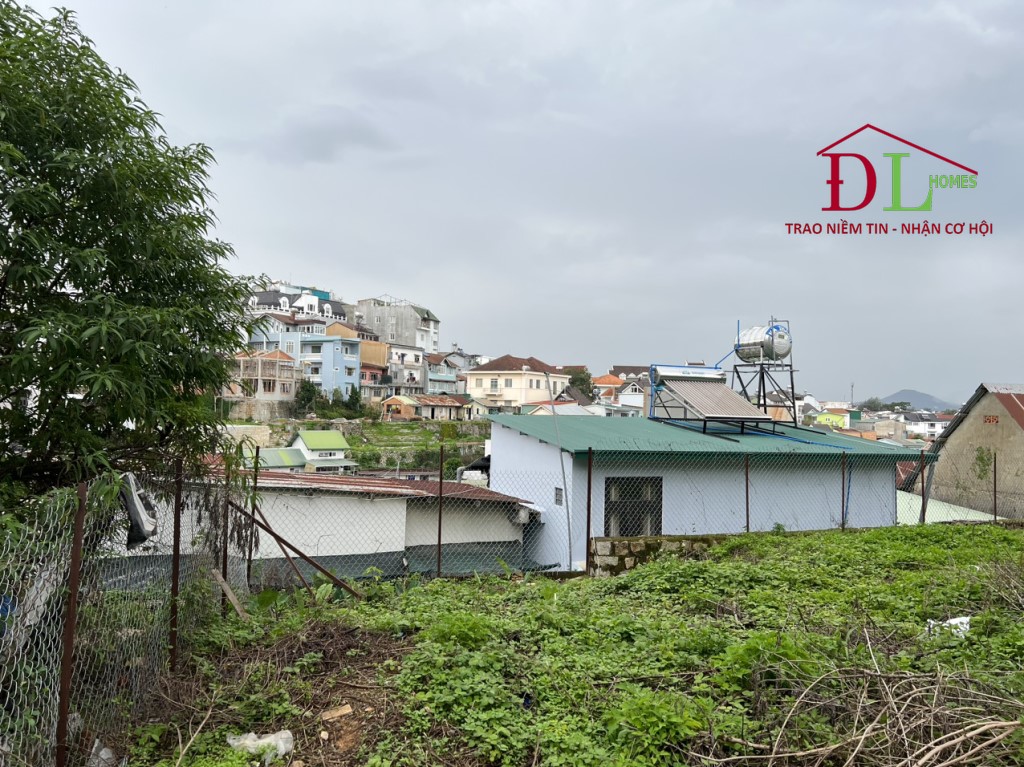 Bán đất Triệu Việt Vương phường 3 Đà Lạt 291m2 view đẹp