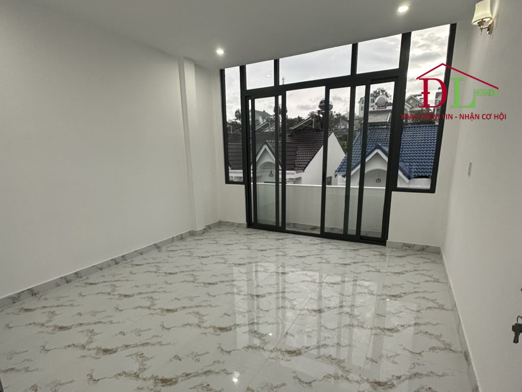 Bán nhà Nam Hồ phường 11 Đà Lạt thích hợp an cư lạc nghiệp