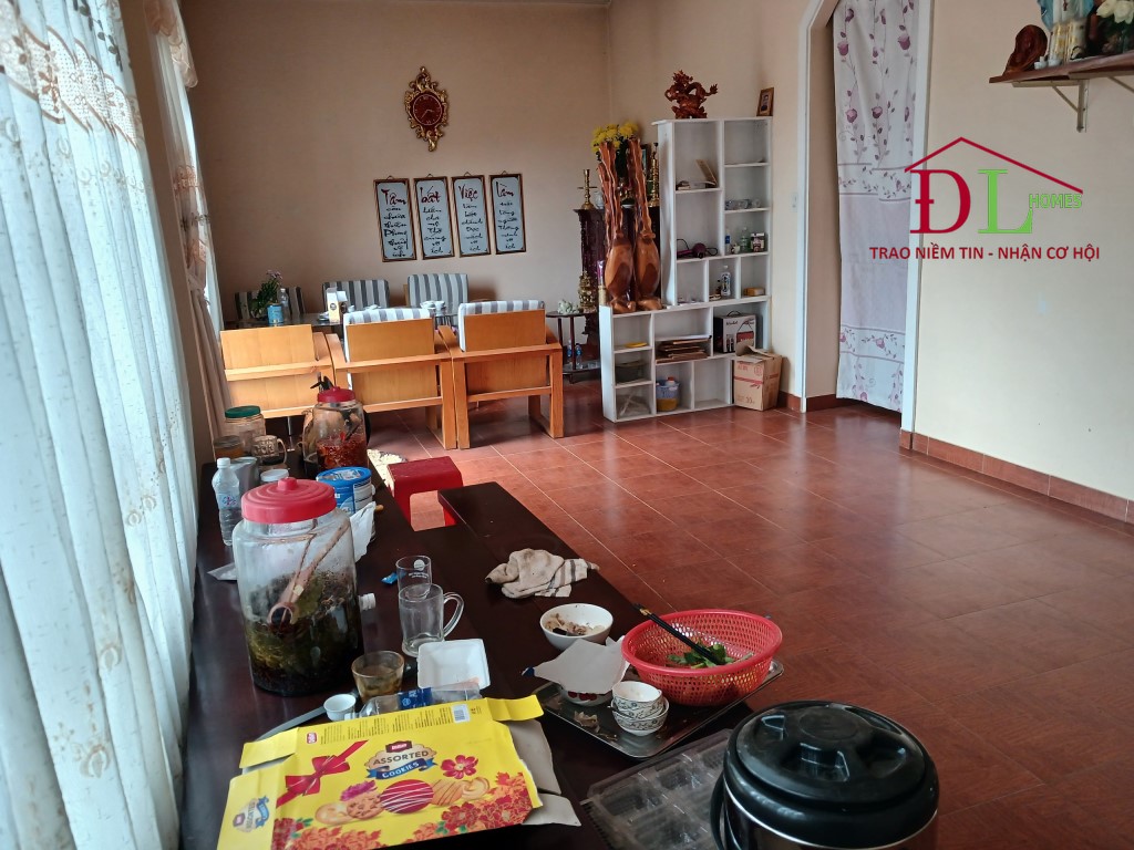 Bán đất tặng căn nhà 2 tầng đường Ba Tháng Tư phường 3 Đà Lạt