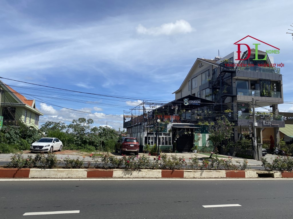 HẠ GIÁ Bán lô đất vàng mặt tiền Ba Tháng Tư phường 3 Đà Lạt view cực đẹp