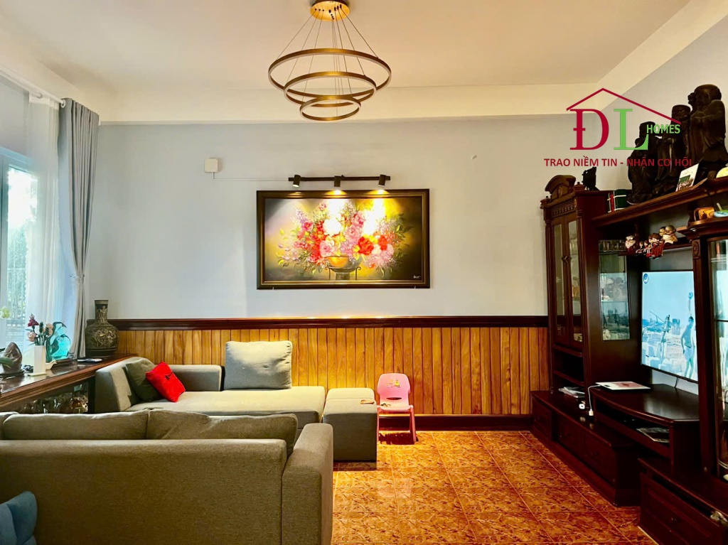 HẠ GIÁ Bán biệt thự nghỉ dưỡng Ba Tháng Tư P3 Đà Lạt đang kinh doanh